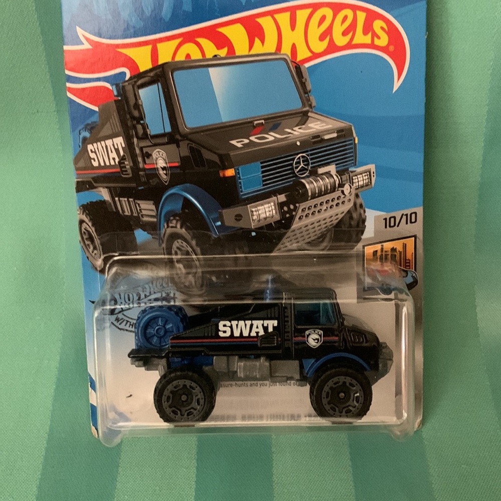 SWAT Truck - Hot Wheels Treasure Hunt Mercedes Benz Unimog 1300